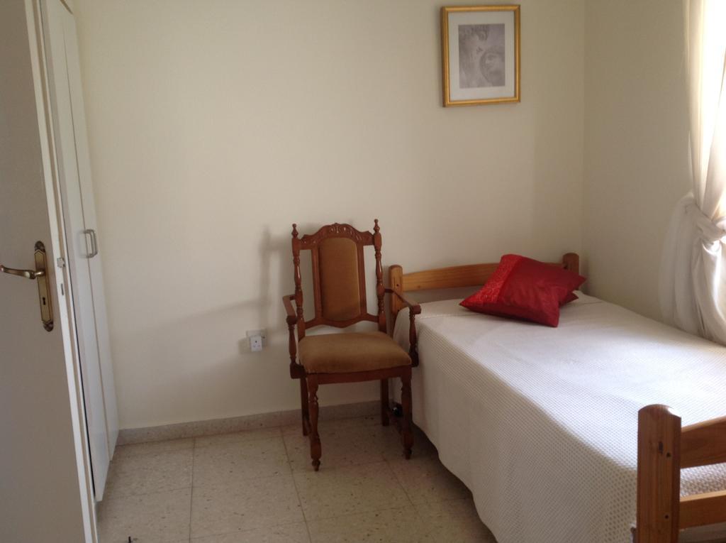 Paphos Townhouse Villa Esterno foto