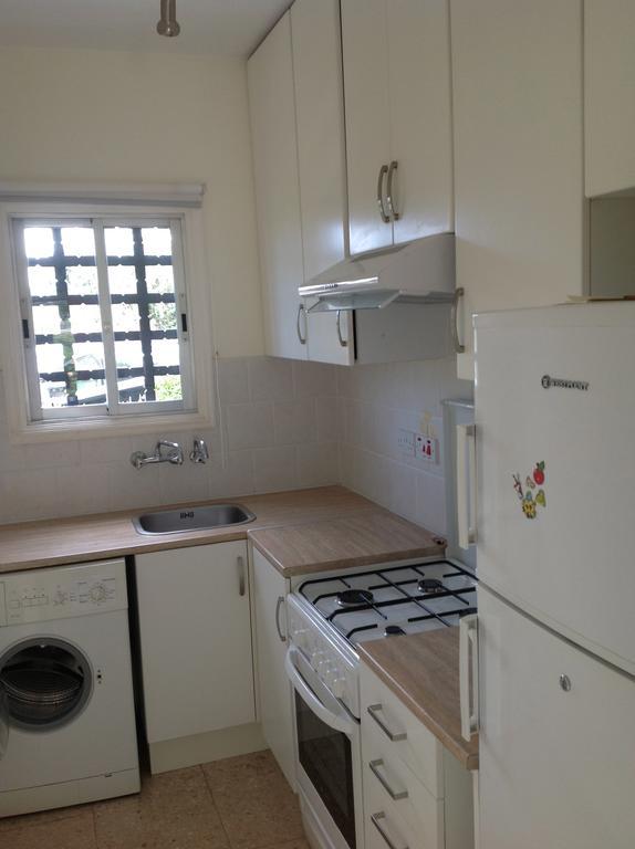 Paphos Townhouse Villa Esterno foto