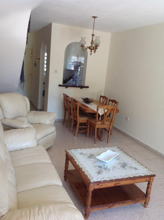 Paphos Townhouse Villa Esterno foto