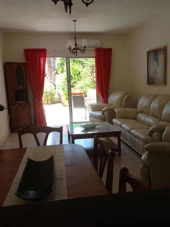 Paphos Townhouse Villa Esterno foto