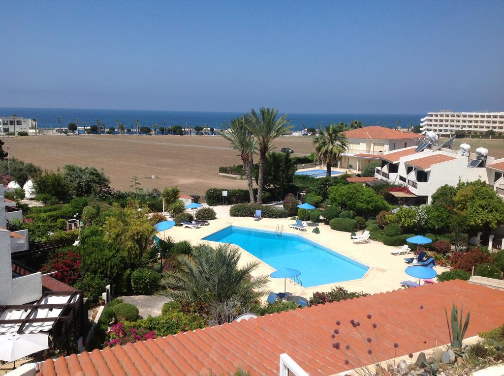 Paphos Townhouse Villa Esterno foto